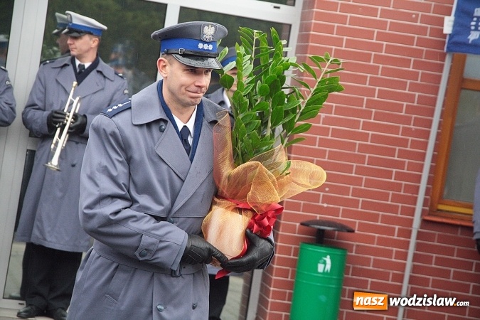 Zdjęcie w galerii na portalu naszwodzislaw.com: Mieszkańcy mogą czuć się bezpieczniej. W Gołkowicach otwarto komisariat policji  wiadomości z regionu