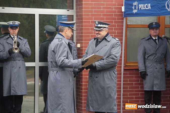 Zdjęcie w galerii na portalu naszwodzislaw.com: Mieszkańcy mogą czuć się bezpieczniej. W Gołkowicach otwarto komisariat policji  wiadomości z regionu