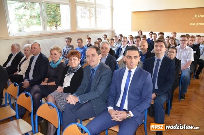 Zdjęcie w galerii na portalu naszwodzislaw.com: GameRoom czy krematorium, czyli pomysły młodych na biznes  wiadomości z regionu