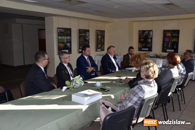 Zdjęcie w galerii na portalu naszwodzislaw.com: Konwent Miast i Gmin Powiatu Wodzisławskiego. Rozmawiano o szpitalu  wiadomości z regionu