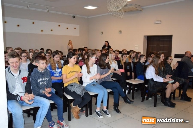 Zdjęcie w galerii na portalu naszwodzislaw.com: VI Gminny Dzień Kariery w Mszanie wiadomości z regionu
