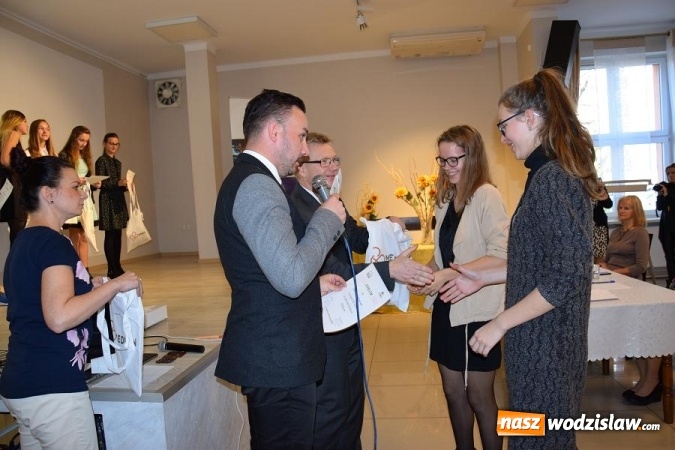 Zdjęcie w galerii na portalu naszwodzislaw.com: VI Gminny Dzień Kariery w Mszanie wiadomości z regionu