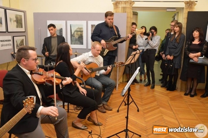 Zdjęcie w galerii na portalu naszwodzislaw.com: Miłosz Nosiadek zaprezentował swoje prace w radlińskim MOK-u  wiadomości z regionu