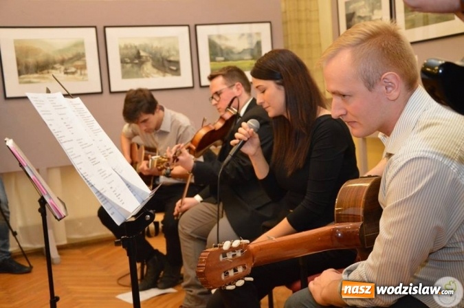 Zdjęcie w galerii na portalu naszwodzislaw.com: Miłosz Nosiadek zaprezentował swoje prace w radlińskim MOK-u  wiadomości z regionu