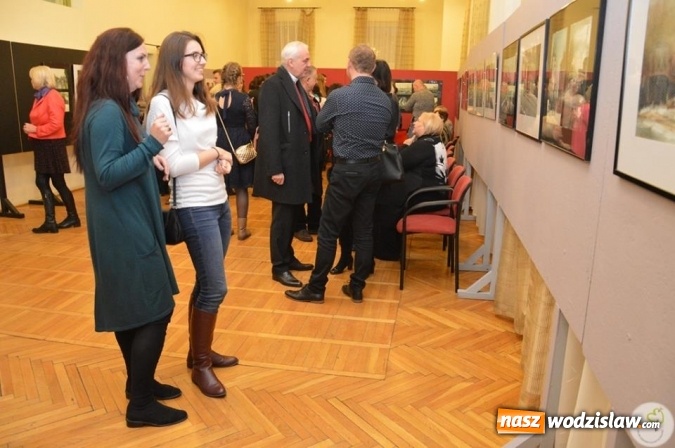 Zdjęcie w galerii na portalu naszwodzislaw.com: Miłosz Nosiadek zaprezentował swoje prace w radlińskim MOK-u  wiadomości z regionu
