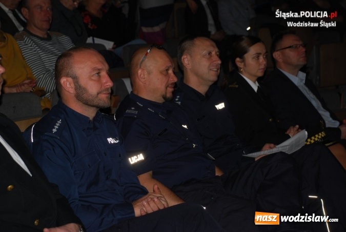 Zdjęcie w galerii na portalu naszwodzislaw.com: Porozmawiajmy o bezpieczeństwie - możesz mieć na nie wpływ. Za nami debata w WCK  wiadomości z regionu