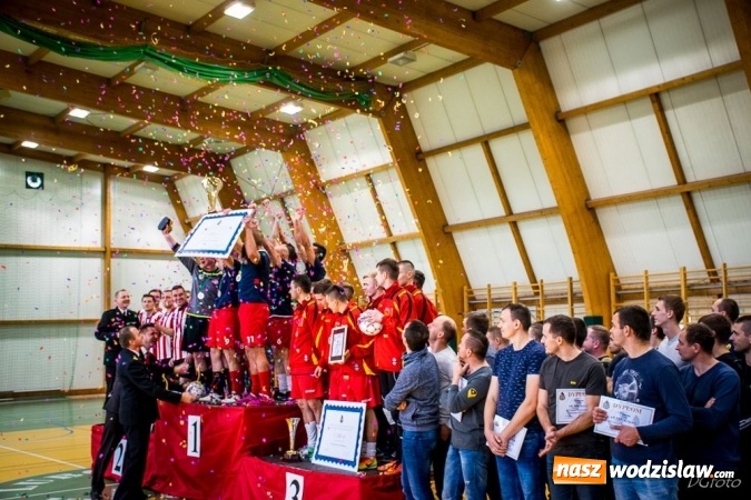 Zdjęcie w galerii na portalu naszwodzislaw.com: Wodzisławscy strażacy wicemistrzami Śląska w futsalu! wiadomości z regionu