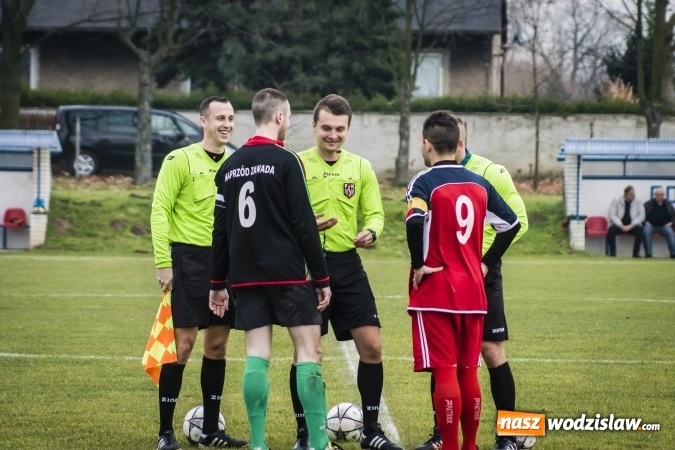 Zdjęcie w galerii na portalu naszwodzislaw.com: Porażka Naprzodu Zawada na zakończenie rundy jesiennej wiadomości z regionu