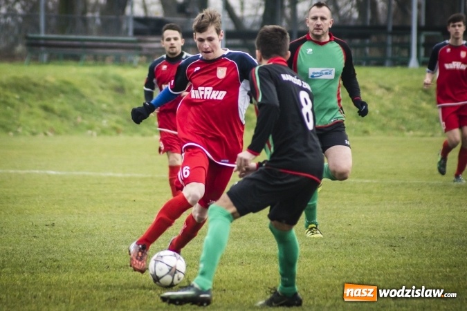 Zdjęcie w galerii na portalu naszwodzislaw.com: Porażka Naprzodu Zawada na zakończenie rundy jesiennej wiadomości z regionu