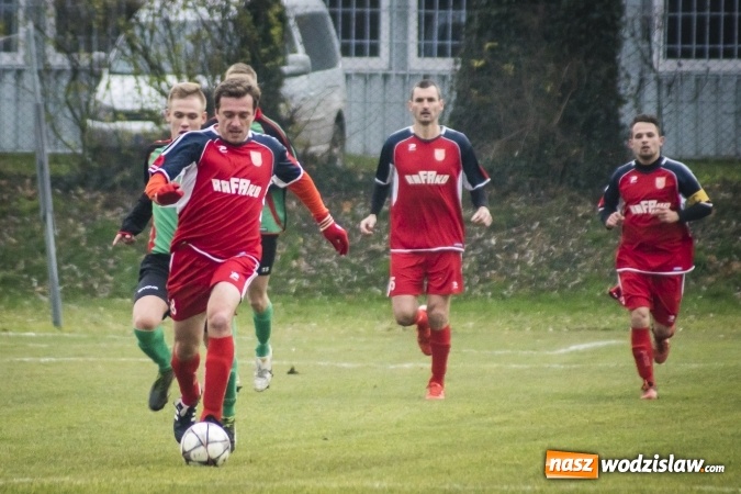Zdjęcie w galerii na portalu naszwodzislaw.com: Porażka Naprzodu Zawada na zakończenie rundy jesiennej wiadomości z regionu