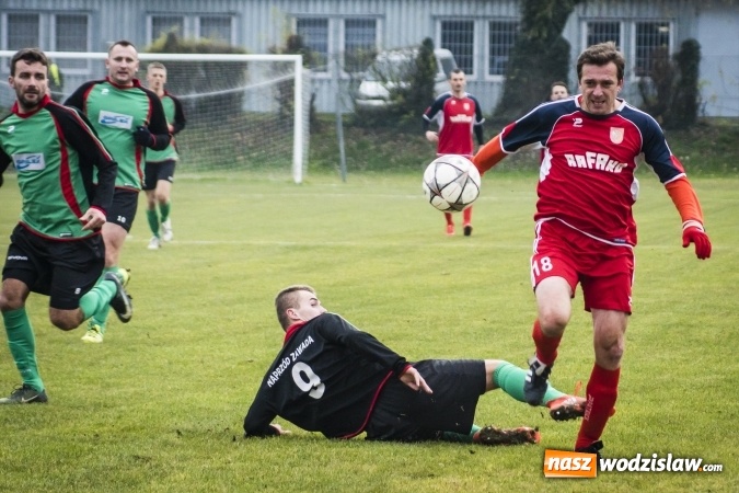 Zdjęcie w galerii na portalu naszwodzislaw.com: Porażka Naprzodu Zawada na zakończenie rundy jesiennej wiadomości z regionu