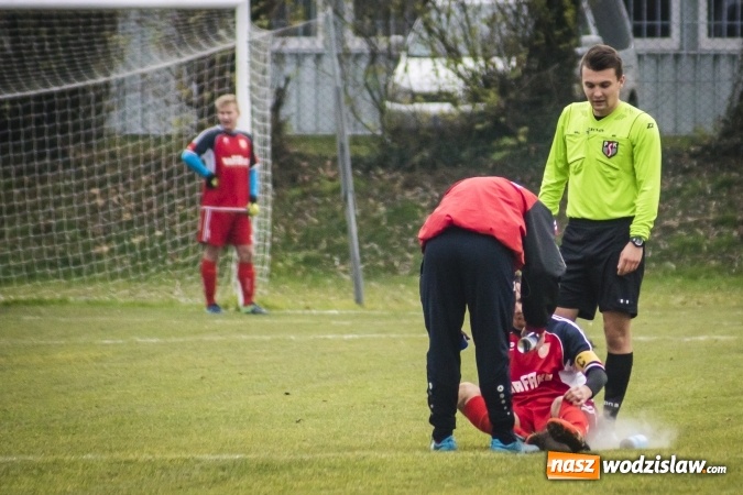 Zdjęcie w galerii na portalu naszwodzislaw.com: Porażka Naprzodu Zawada na zakończenie rundy jesiennej wiadomości z regionu