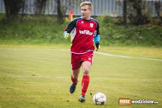 Zdjęcie w galerii na portalu naszwodzislaw.com: Porażka Naprzodu Zawada na zakończenie rundy jesiennej wiadomości z regionu