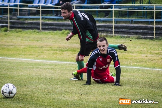 Zdjęcie w galerii na portalu naszwodzislaw.com: Porażka Naprzodu Zawada na zakończenie rundy jesiennej wiadomości z regionu