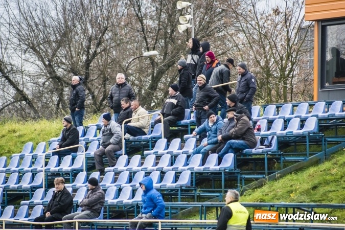 Zdjęcie w galerii na portalu naszwodzislaw.com: Porażka Naprzodu Zawada na zakończenie rundy jesiennej wiadomości z regionu