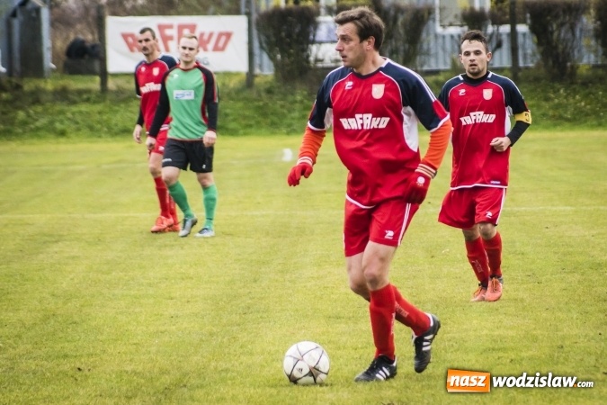 Zdjęcie w galerii na portalu naszwodzislaw.com: Porażka Naprzodu Zawada na zakończenie rundy jesiennej wiadomości z regionu