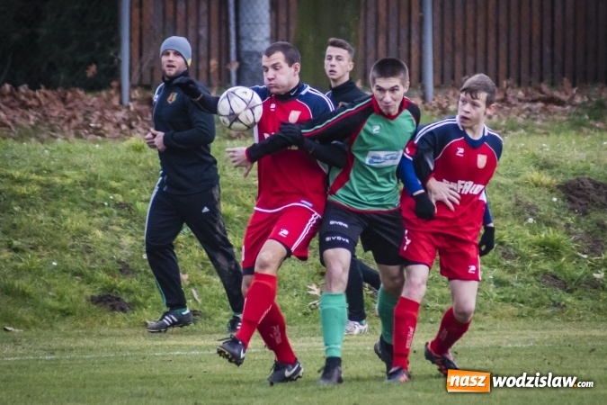 Zdjęcie w galerii na portalu naszwodzislaw.com: Porażka Naprzodu Zawada na zakończenie rundy jesiennej wiadomości z regionu