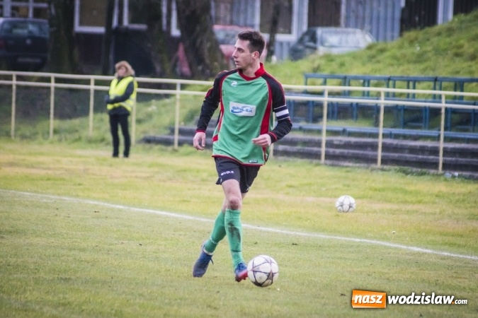 Zdjęcie w galerii na portalu naszwodzislaw.com: Porażka Naprzodu Zawada na zakończenie rundy jesiennej wiadomości z regionu