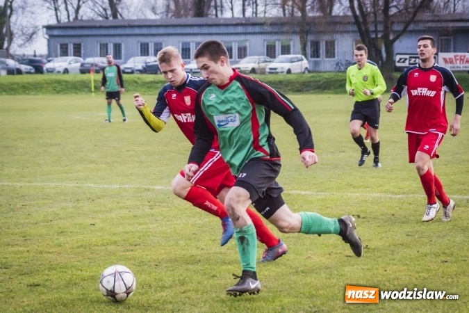 Zdjęcie w galerii na portalu naszwodzislaw.com: Porażka Naprzodu Zawada na zakończenie rundy jesiennej wiadomości z regionu