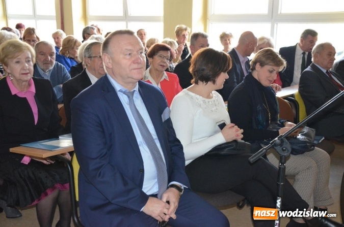 Zdjęcie w galerii na portalu naszwodzislaw.com: O przeszłości dla przyszłości. Rozmawiali o seniorach  wiadomości z regionu