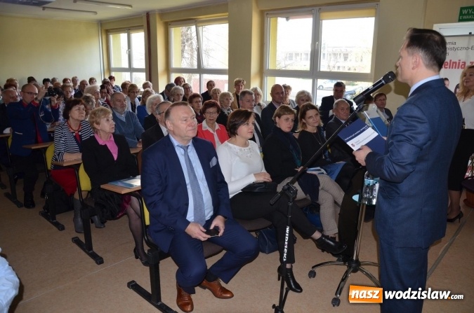 Zdjęcie w galerii na portalu naszwodzislaw.com: O przeszłości dla przyszłości. Rozmawiali o seniorach  wiadomości z regionu