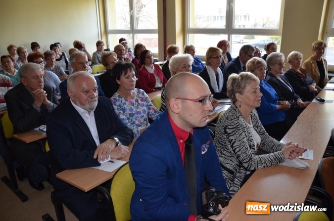Zdjęcie w galerii na portalu naszwodzislaw.com: O przeszłości dla przyszłości. Rozmawiali o seniorach  wiadomości z regionu