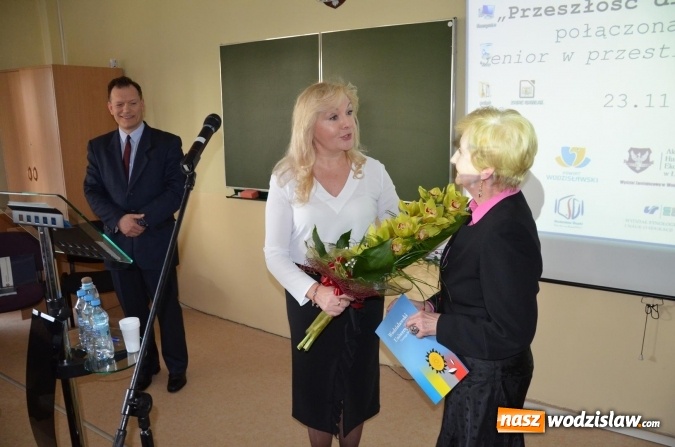 Zdjęcie w galerii na portalu naszwodzislaw.com: O przeszłości dla przyszłości. Rozmawiali o seniorach  wiadomości z regionu