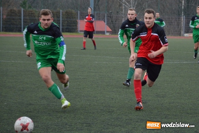 Zdjęcie w galerii na portalu naszwodzislaw.com: Pewne zwycięstwo rezerw Turzy nad Bukowem wiadomości z regionu