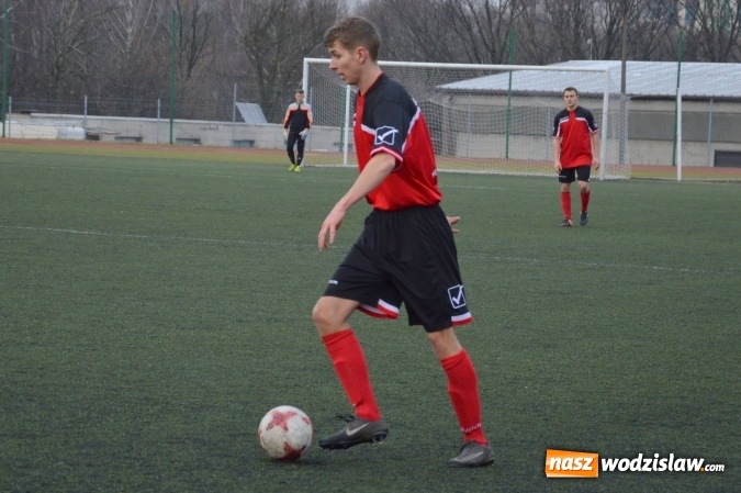 Zdjęcie w galerii na portalu naszwodzislaw.com: Pewne zwycięstwo rezerw Turzy nad Bukowem wiadomości z regionu