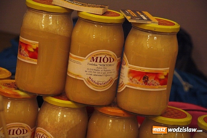 Zdjęcie w galerii na portalu naszwodzislaw.com: Jarmark Pszczeli cieszył się sporym zainteresowaniem  wiadomości z regionu