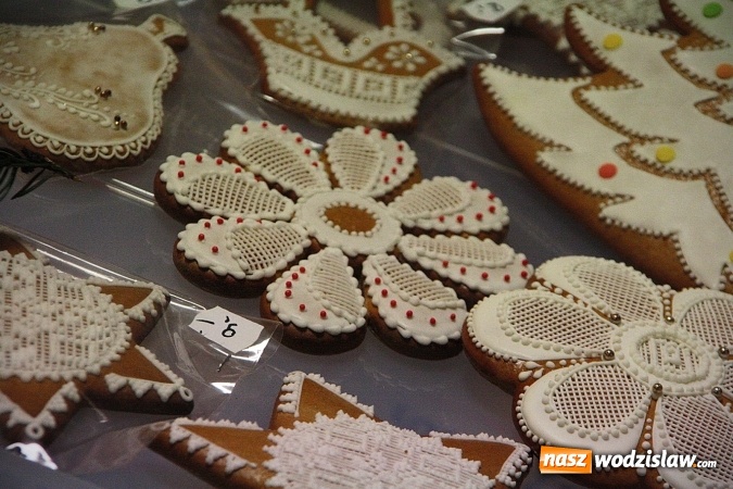 Zdjęcie w galerii na portalu naszwodzislaw.com: Jarmark Pszczeli cieszył się sporym zainteresowaniem  wiadomości z regionu