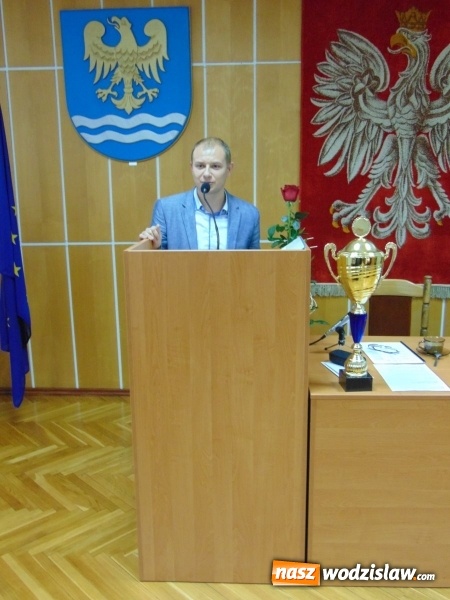 Zdjęcie w galerii na portalu naszwodzislaw.com: Nagrody indywidualne za osiągnięcia w dziedzinie sportu wręczone. W Godowie nagrodzili najlepszych  wiadomości z regionu