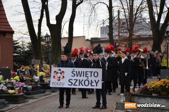 Zdjęcie w galerii na portalu naszwodzislaw.com: W PCKZiU otwarto nową siłownię na świeżym powietrzu wiadomości z regionu