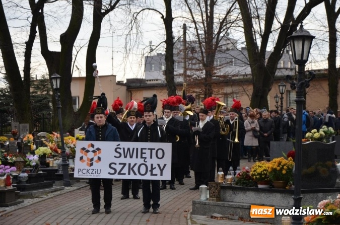 Zdjęcie w galerii na portalu naszwodzislaw.com: W PCKZiU otwarto nową siłownię na świeżym powietrzu wiadomości z regionu