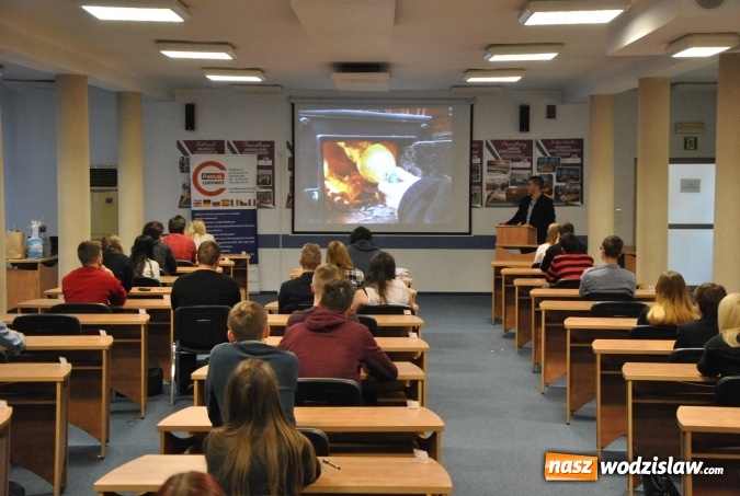Zdjęcie w galerii na portalu naszwodzislaw.com: IV edycja konkursu Klimatyczny Armagedon w Zespole Szkół Technicznych  wiadomości z regionu
