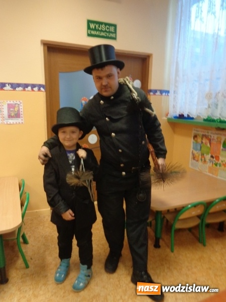 Zdjęcie w galerii na portalu naszwodzislaw.com: Dzieci dowiedziały się o szkodliwości dymu z kominów domowych i pieców grzewczych  wiadomości z regionu