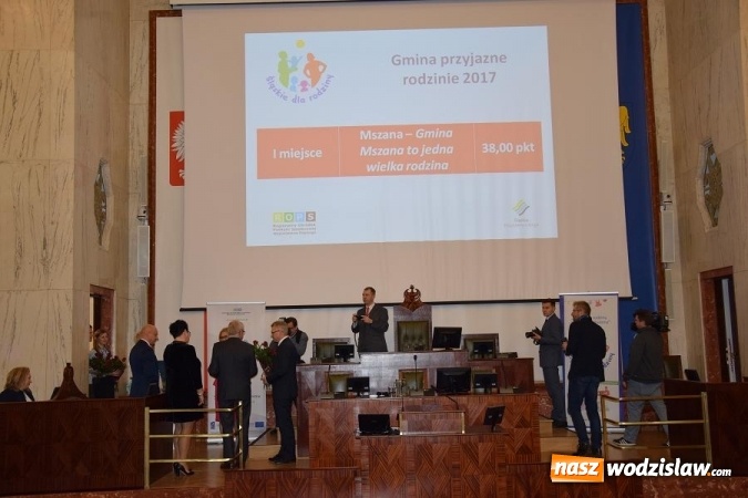 Zdjęcie w galerii na portalu naszwodzislaw.com: Mszana gminą przyjazną rodzinie - I miejsce w konkursie wiadomości z regionu