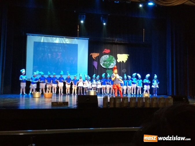 Zdjęcie w galerii na portalu naszwodzislaw.com: V Przegląd Twórczości Obcojęzycznej Dzieci i Młodzieży Miasta Rydułtowy wiadomości z regionu