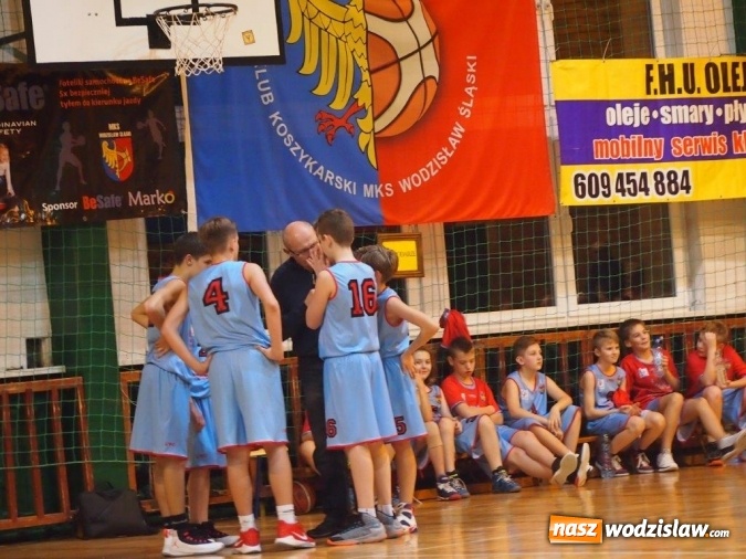 Zdjęcie w galerii na portalu naszwodzislaw.com: Kolejne zwycięstwo koszykarzy MKS Wodzisław wiadomości z regionu