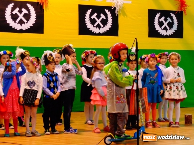 Zdjęcie w galerii na portalu naszwodzislaw.com: Wielkie górnicze święto i wyjątkowi goście w ZSP 5 wiadomości z regionu