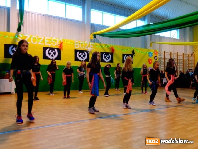 Zdjęcie w galerii na portalu naszwodzislaw.com: Wielkie górnicze święto i wyjątkowi goście w ZSP 5 wiadomości z regionu