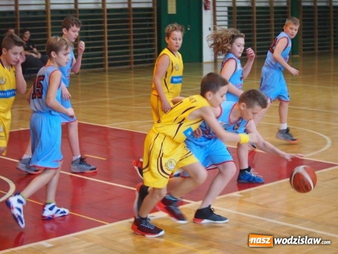Zdjęcie w galerii na portalu naszwodzislaw.com: Wodzisławscy koszykarze wygrywają wszystkie 3 spotkania turniejowe! wiadomości z regionu