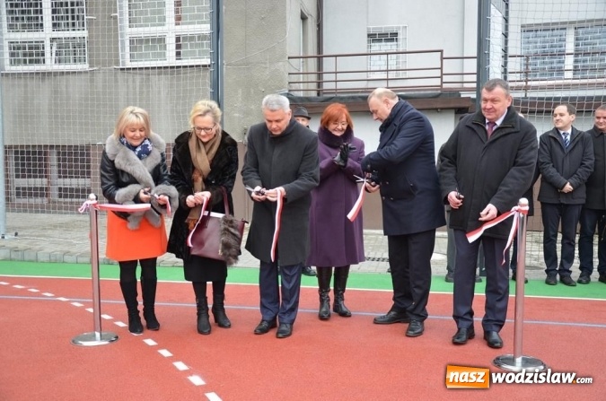 Zdjęcie w galerii na portalu naszwodzislaw.com: 40 lat czekali na boisko! W Rydułtowach powstał wielofunkcyjny obiekt sportowy  wiadomości z regionu