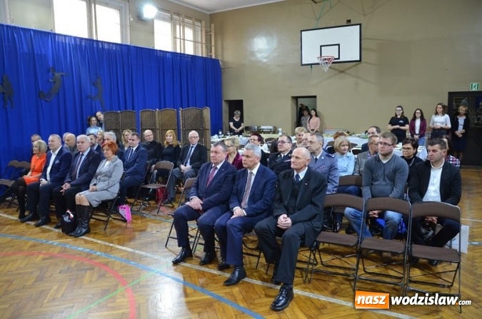 Zdjęcie w galerii na portalu naszwodzislaw.com: 40 lat czekali na boisko! W Rydułtowach powstał wielofunkcyjny obiekt sportowy  wiadomości z regionu