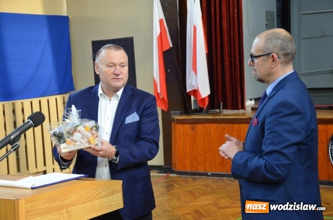 Zdjęcie w galerii na portalu naszwodzislaw.com: 40 lat czekali na boisko! W Rydułtowach powstał wielofunkcyjny obiekt sportowy  wiadomości z regionu