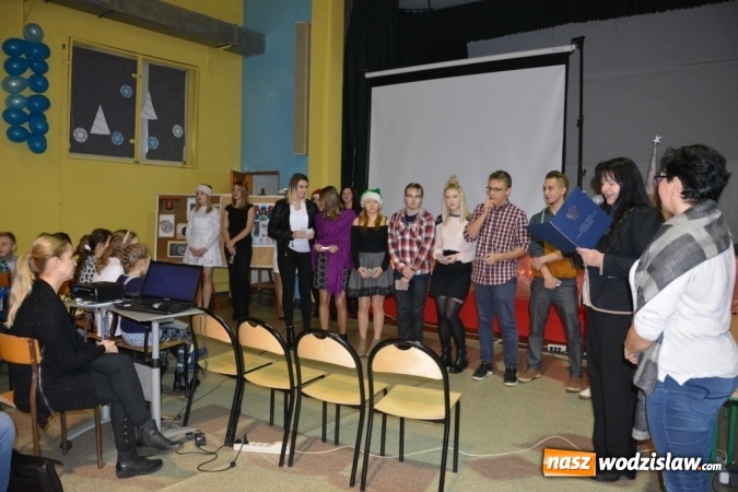 Zdjęcie w galerii na portalu naszwodzislaw.com: Mikołajkowy Festiwal Maths & Fun w Pszowie wiadomości z regionu