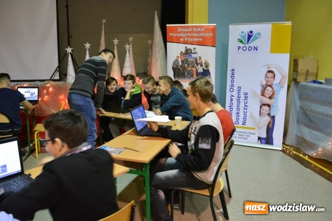 Zdjęcie w galerii na portalu naszwodzislaw.com: Mikołajkowy Festiwal Maths & Fun w Pszowie wiadomości z regionu