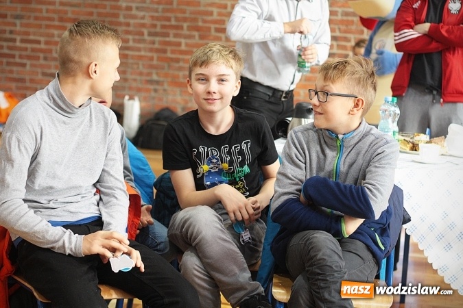 Zdjęcie w galerii na portalu naszwodzislaw.com: Boxing Day w Wodzisławiu Śląskim. Walczą i pomagają  wiadomości z regionu