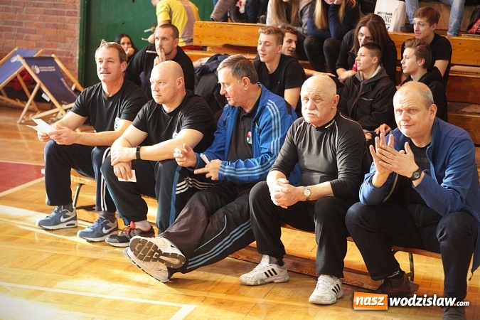 Zdjęcie w galerii na portalu naszwodzislaw.com: Boxing Day w Wodzisławiu Śląskim. Walczą i pomagają  wiadomości z regionu