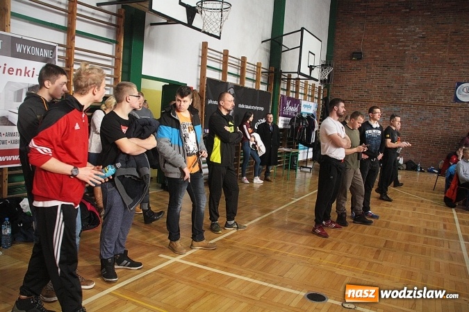 Zdjęcie w galerii na portalu naszwodzislaw.com: Boxing Day w Wodzisławiu Śląskim. Walczą i pomagają  wiadomości z regionu